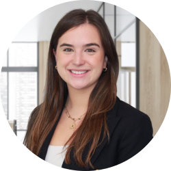 Megan – circular headshot